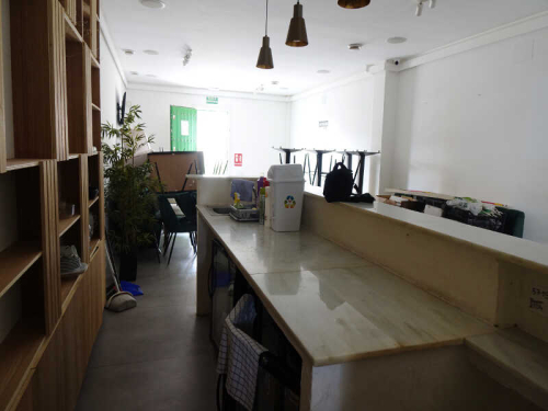 Commercial Premises for Rent in El Faro Area