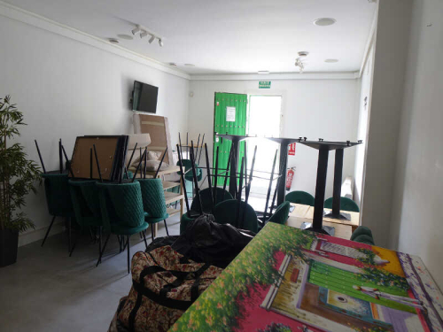 Commercial Premises for Rent in El Faro Area