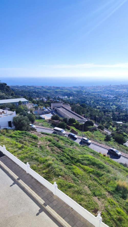 Stunning 2-Bedroom Apartment with Panoramic Sea Views – El Mirador de Mijas